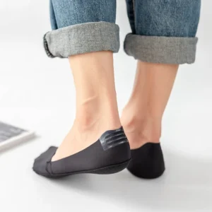 3 Pairs High Quality Matching Casual Socks Men Invisible Low Cut Sock Lot Breathable Silicone Non-slip Comfortable Cotton Bottom - Image 4