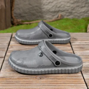 Half Pack Summer Men's Clogs Simple Retro Sandals/Slippers For Men Dual-use Outdoor Beach Sandals Plus Size 40-47