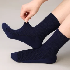 Men Bamboo Fiber Socks High Quality Breatheable New Compression Solid Color Casual Business Anti-Bacterial Mid-tube Stockings - Image 4