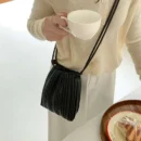 Woven French pleated texture bag spring and summer new Korean version niche design candy color magnetic small square bag women