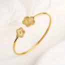 New Design Lucky Stainless Steel FIve Leaf Flower Bangle Ring Jewelry Set for Women Waterproof Fashion Jewelry Party Gift Clover