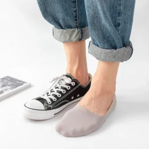 3 Pairs High Quality Matching Casual Socks Men Invisible Low Cut Sock Lot Breathable Silicone Non-slip Comfortable Cotton Bottom - Image 5