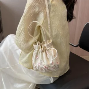 Fashion Small Shoulder Bags Women Drawstring Straw Beach Bags Flower Embroidery Bags Ladies Lace Crossbody Handbags for Travel - Image 4