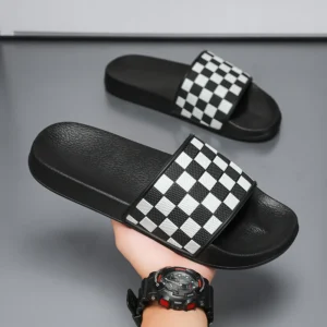 Men's Real Leather Sandals Comfortable Men's Sandals Beach Checkered Slippers Men's Summer Shoes 2025 Men's Slippers Plus Size