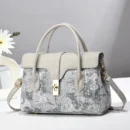 Women's HandBag New European and American Square Simple Retro Fashion Portable Shoulder Bags Messenger BagTote Bag Bolso Mujer