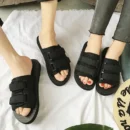 Simple Outdoor Men Slippers Fashion Hook&Loop Canvas Casual Couple Shoes Slip-on Beach Slippers Sandals Women Shoes Flip Flops