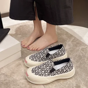 Fashion Designer Women's Platform Sneakers Casual Comfortable Ladies Flat Canvas Shoes Girls Letter Printing Slip-on Loafers - Image 2