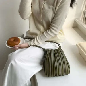 Woven French pleated texture bag spring and summer new Korean version niche design candy color magnetic small square bag women - Image 3
