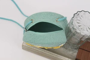 Personalized Round Cake-Shaped Straw Woven Bag For Little Kids 2025 Summer New Rope-made Mini Shoulder Bag For Baby Girl Travel - Image 5